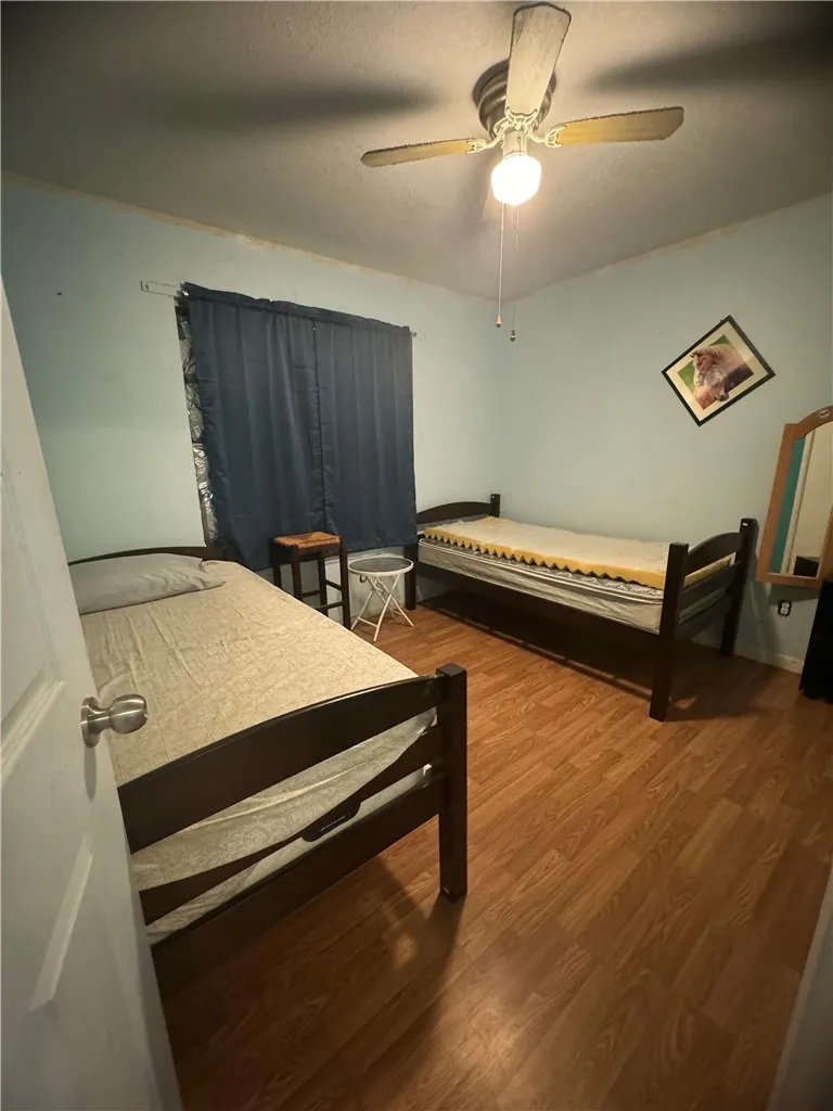 2542 Avenue F Ingleside, TX 78362