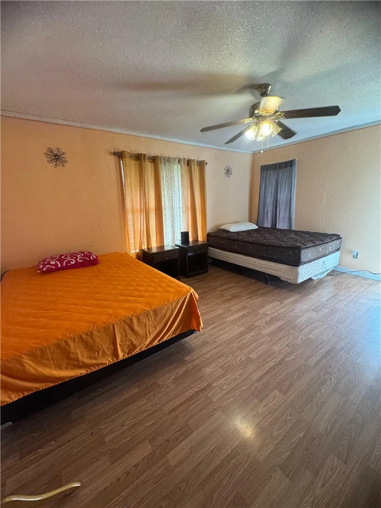 2542 Avenue F Ingleside, TX 78362