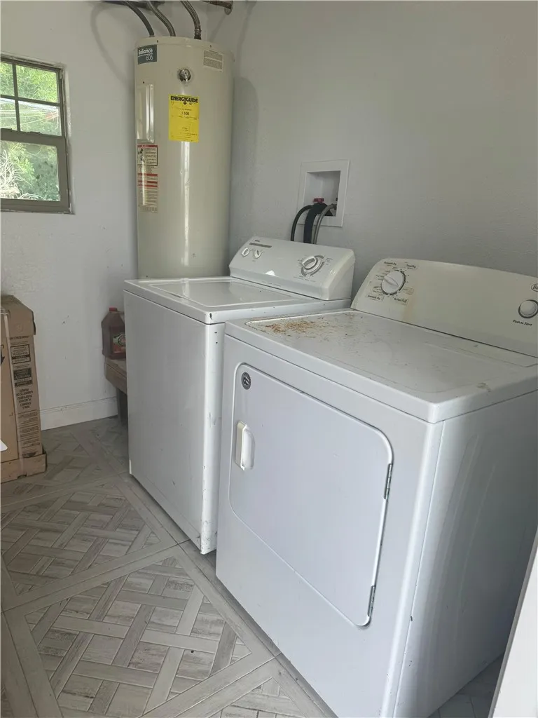 2542 Avenue F Ingleside, TX 78362