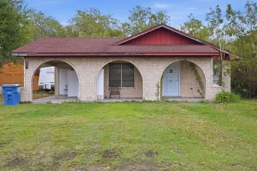 2542 Avenue F Ingleside, TX 78362