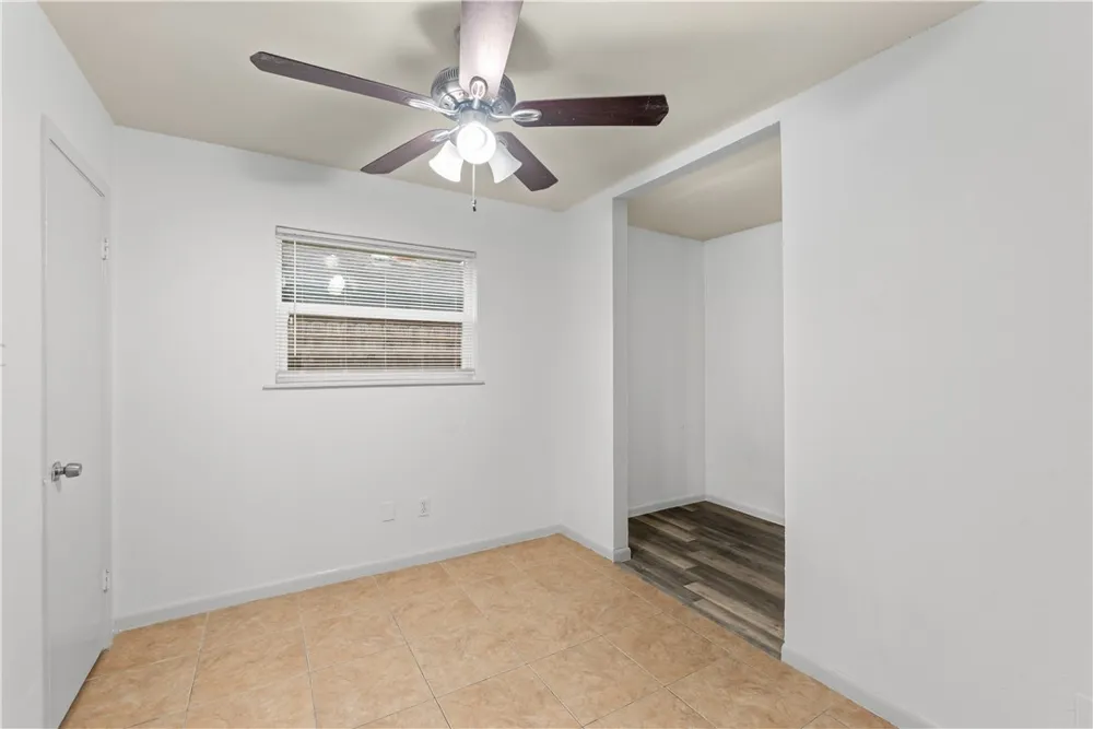 8101 Barrogate Drive Corpus Christi, TX 78409