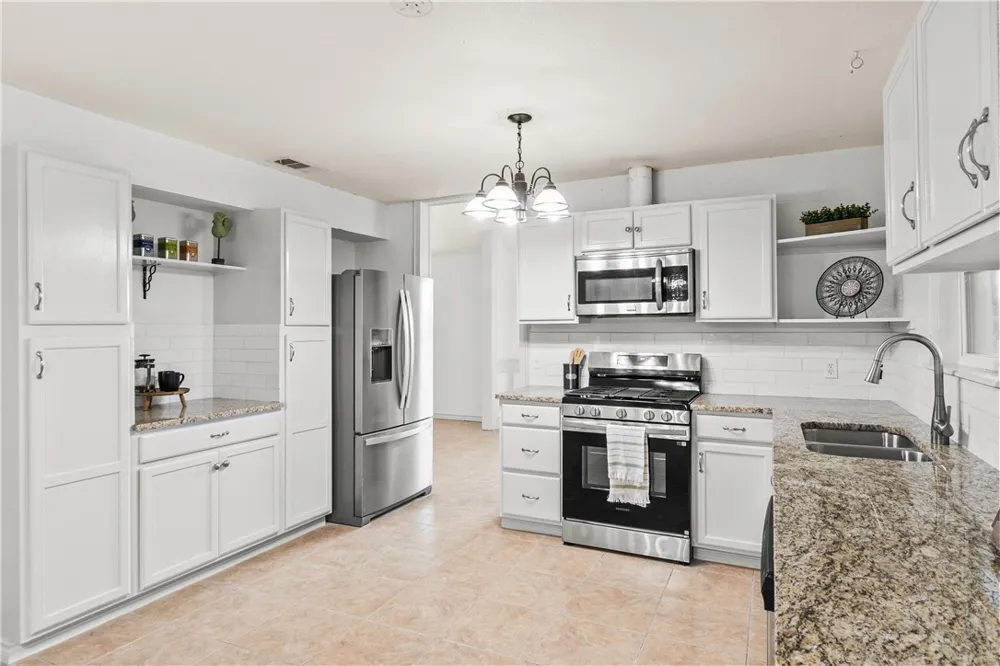 8101 Barrogate Drive Corpus Christi, TX 78409