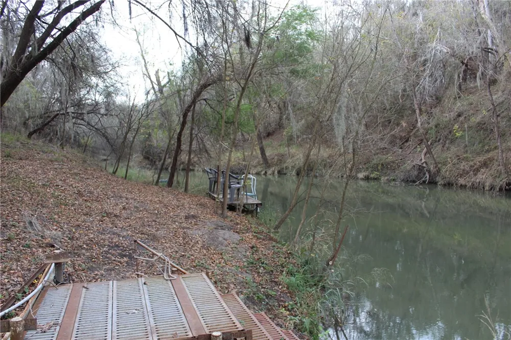 123 Choke Canyon Estates Three Rivers, TX 78071