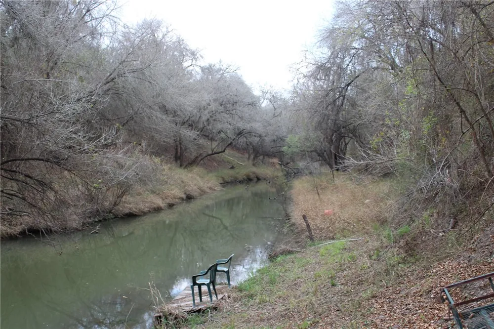 123 Choke Canyon Estates Three Rivers, TX 78071
