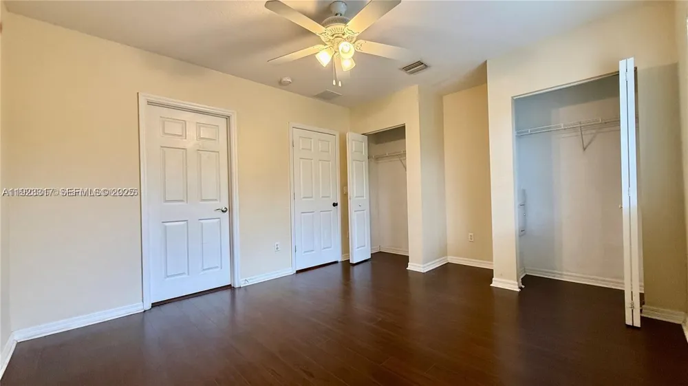 1918 Alamanda Way Riviera Beach, FL 33404