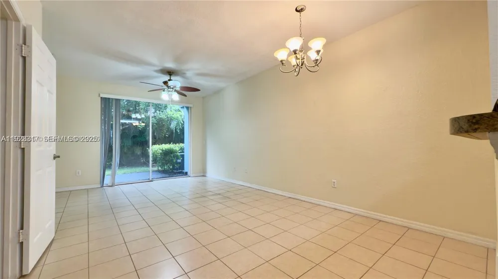 1918 Alamanda Way Riviera Beach, FL 33404