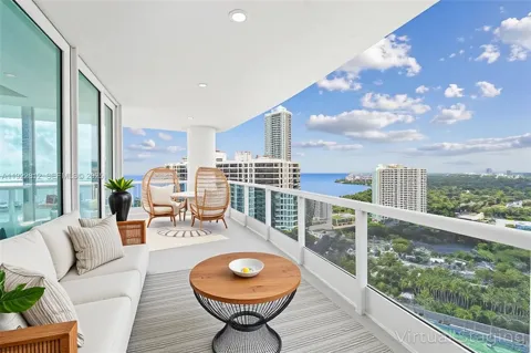 2127 Brickell Ave #3005