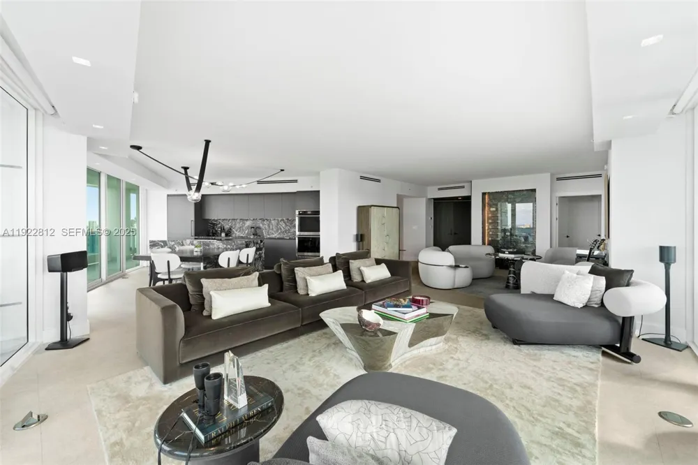 2127 Brickell Ave #3005 Miami, FL 33129