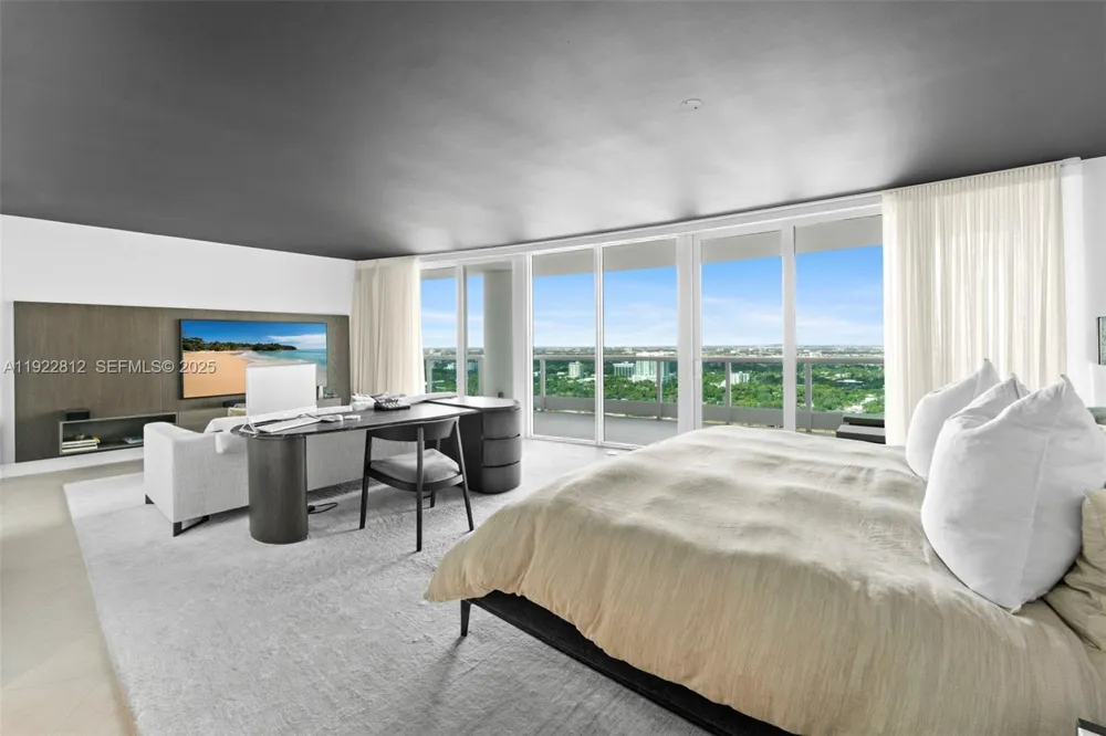 2127 Brickell Ave #3005 Miami, FL 33129