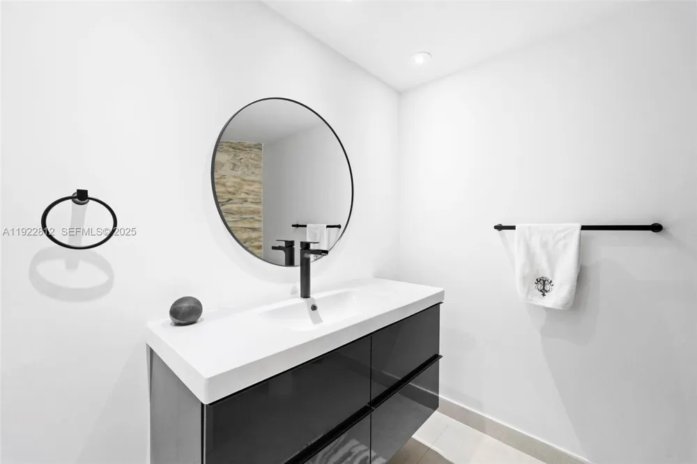 2127 Brickell Ave #3005 Miami, FL 33129