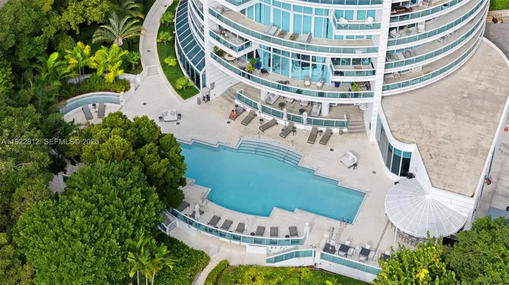 2127 Brickell Ave #3005 Miami, FL 33129