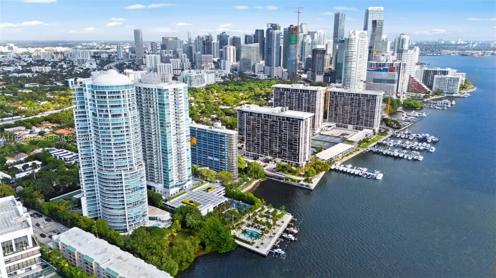 2127 Brickell Ave #3005 Miami, FL 33129