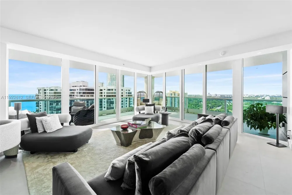 2127 Brickell Ave #3005 Miami, FL 33129