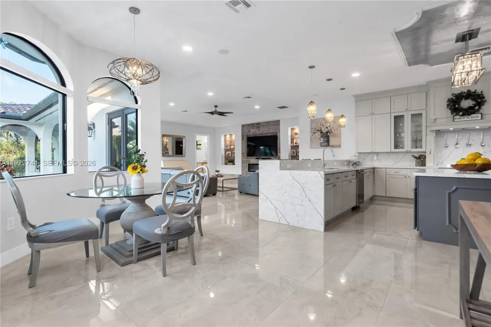 15701 SW 254th St Homestead, FL 33031