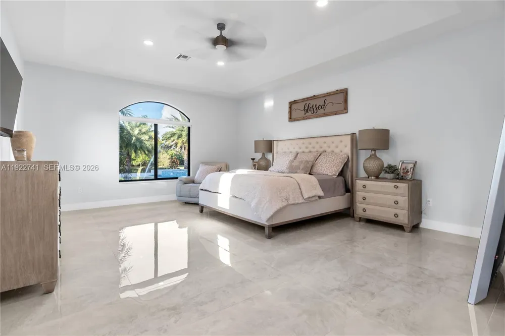 15701 SW 254th St Homestead, FL 33031