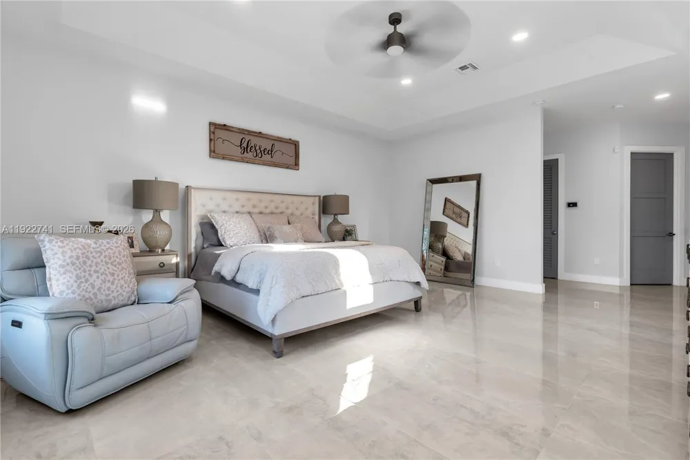 15701 SW 254th St Homestead, FL 33031
