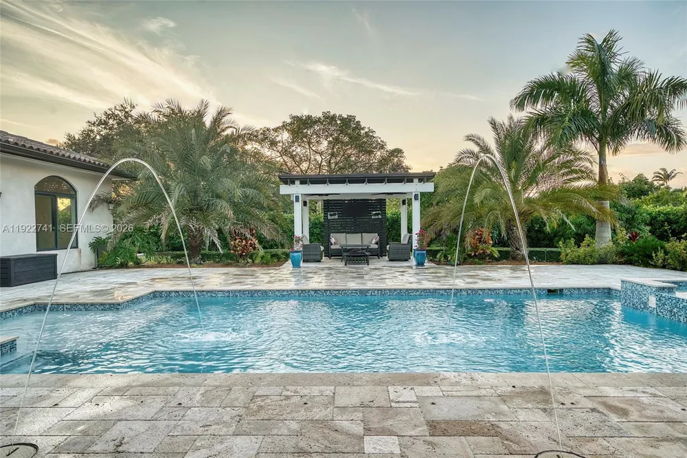 15701 SW 254th St Homestead, FL 33031