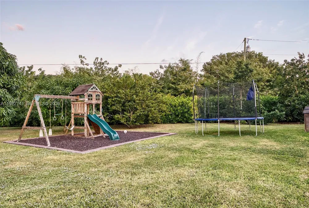 15701 SW 254th St Homestead, FL 33031