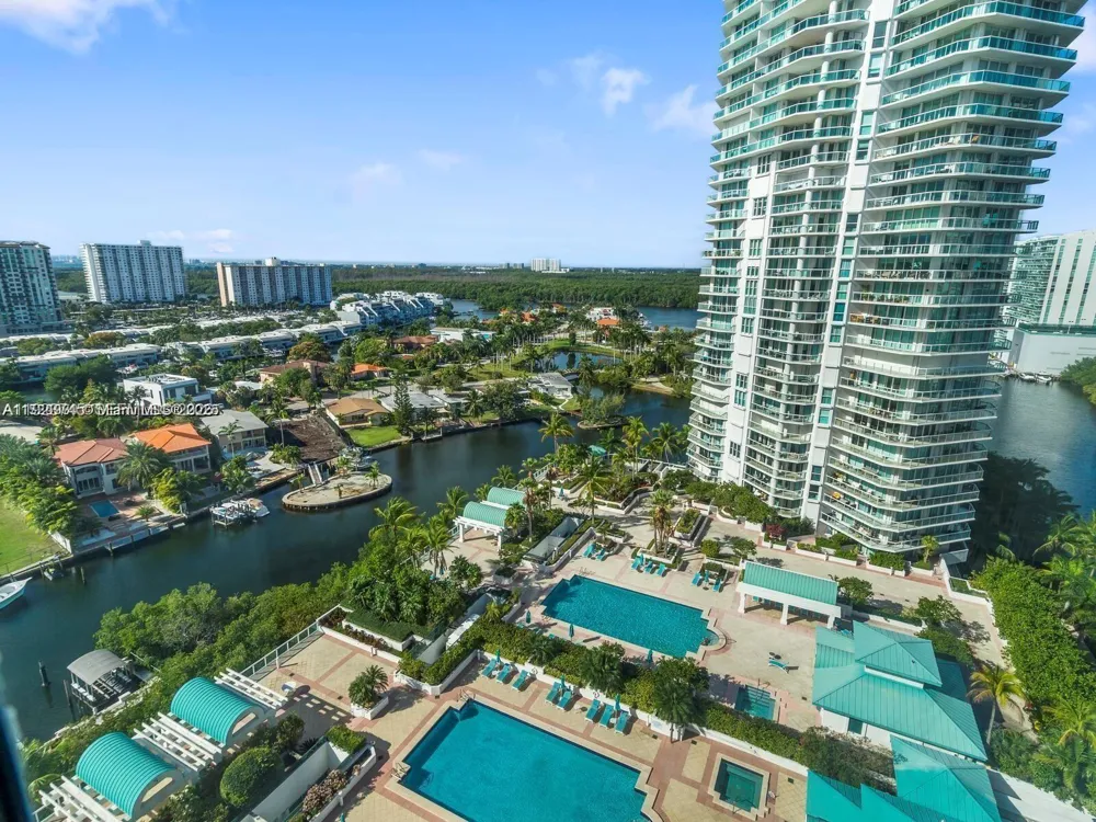 16400 Collins Ave #942 Sunny Isles Beach, FL 33160