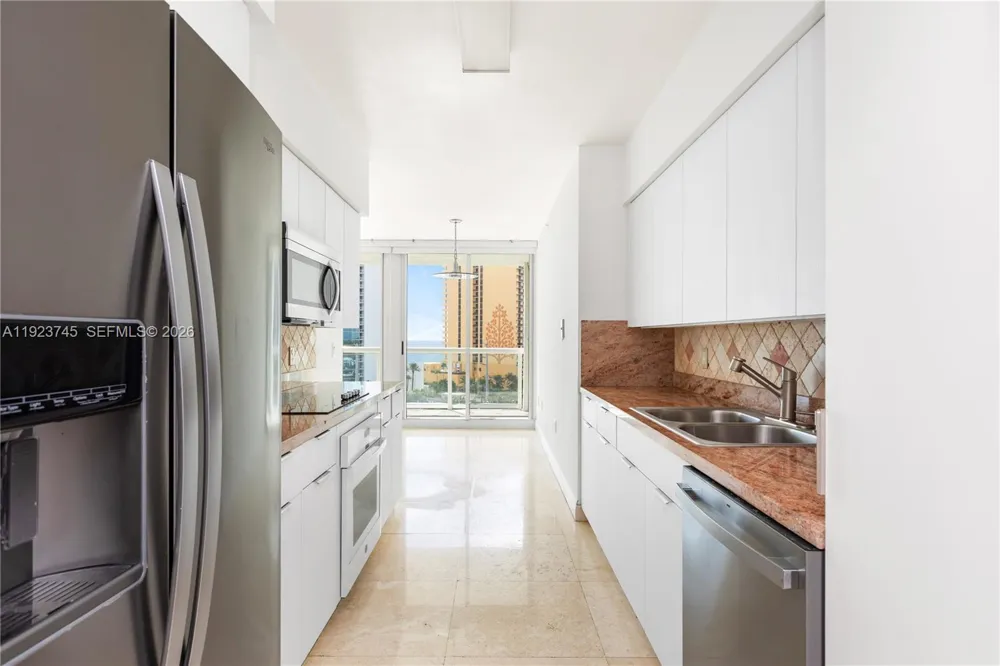 16400 Collins Ave #942 Sunny Isles Beach, FL 33160