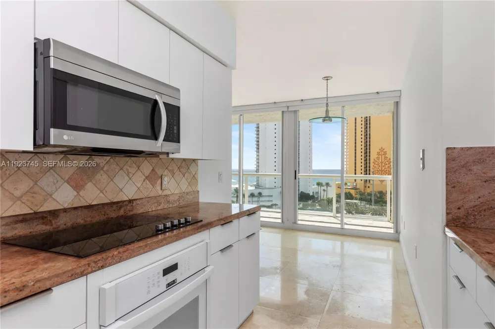 16400 Collins Ave #942 Sunny Isles Beach, FL 33160