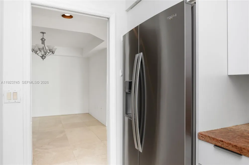 16400 Collins Ave #942 Sunny Isles Beach, FL 33160