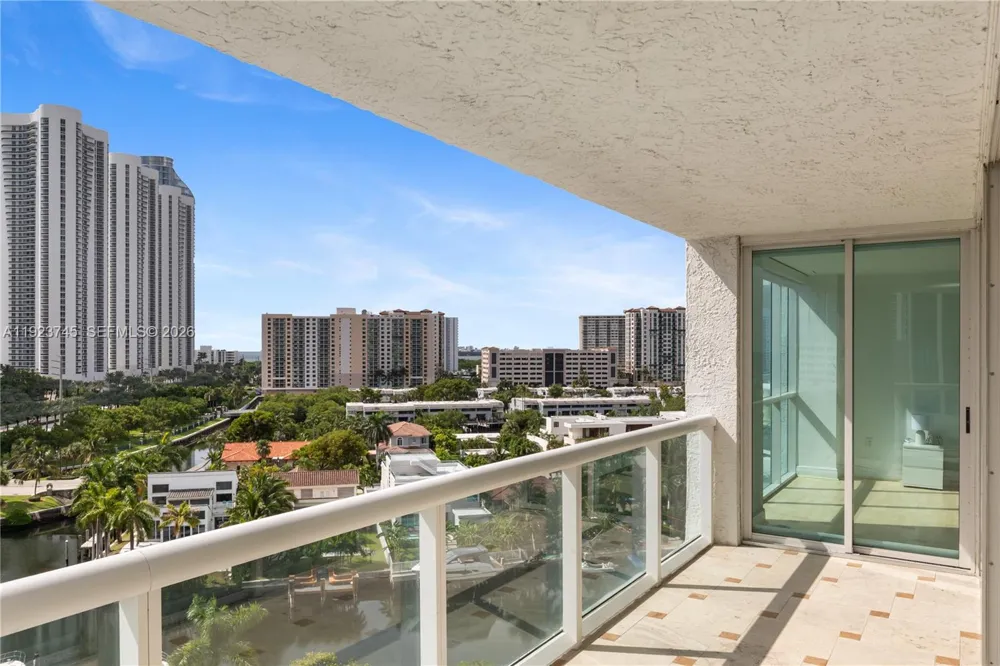 16400 Collins Ave #942 Sunny Isles Beach, FL 33160