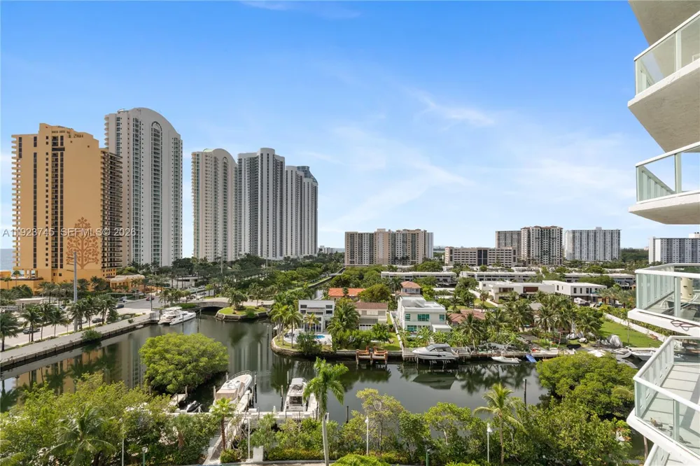 16400 Collins Ave #942 Sunny Isles Beach, FL 33160