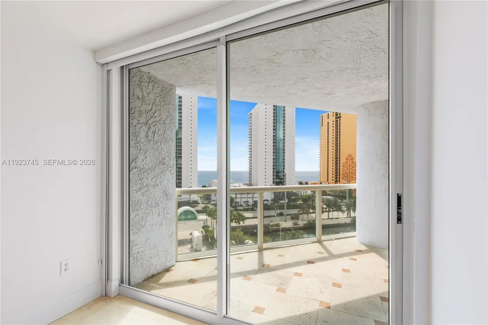 16400 Collins Ave #942 Sunny Isles Beach, FL 33160