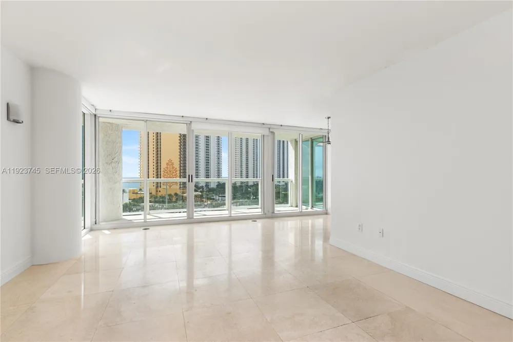 16400 Collins Ave #942 Sunny Isles Beach, FL 33160