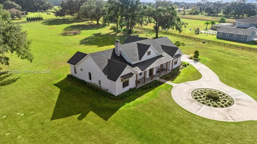 10561 NE 104th Cir Other City - In The State Of Florida, FL 34484
