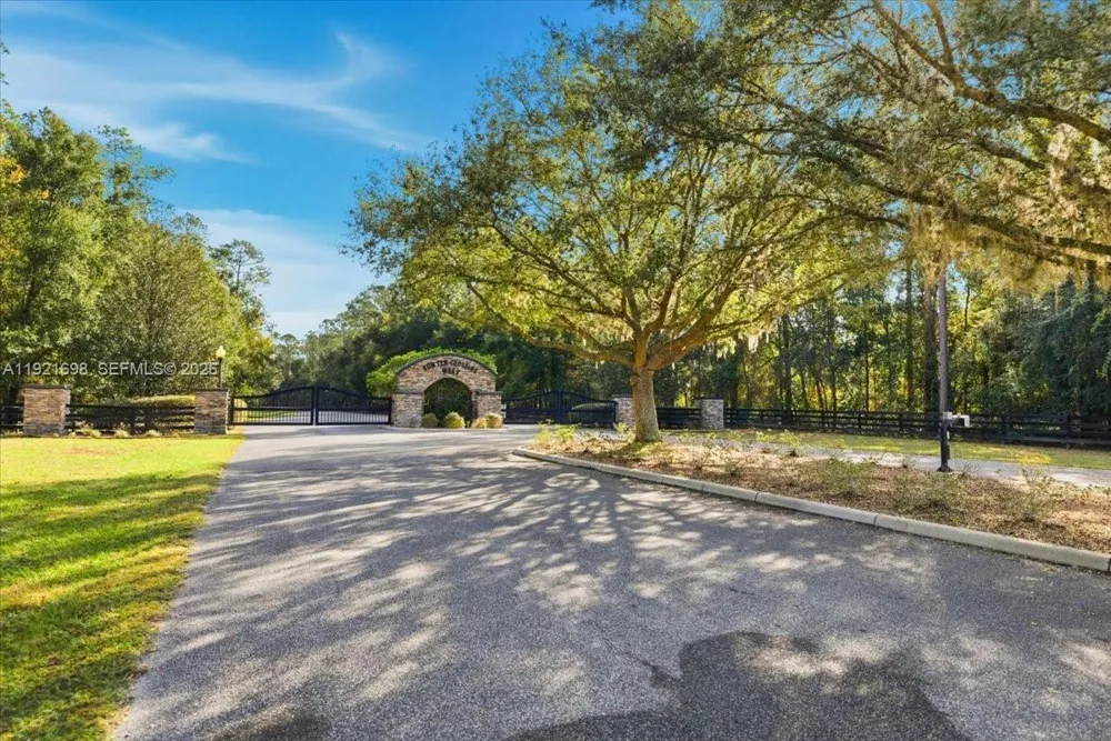 10561 NE 104th Cir Other City - In The State Of Florida, FL 34484