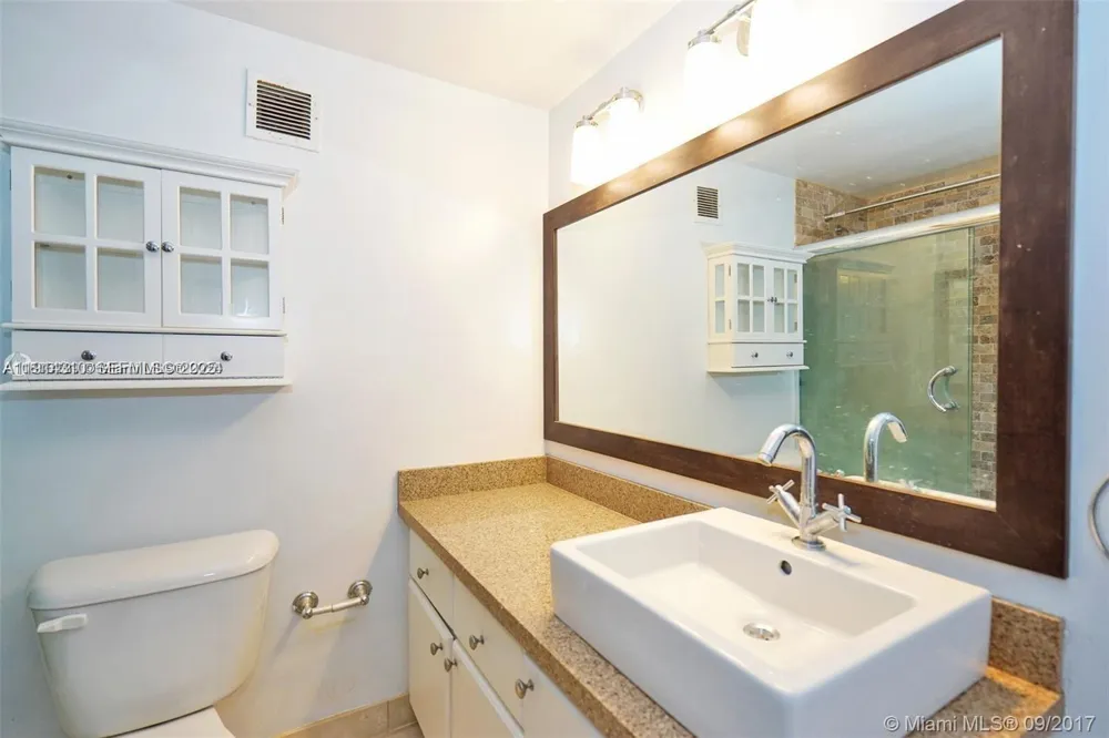 1200 West Ave #1503 Miami Beach, FL 33139