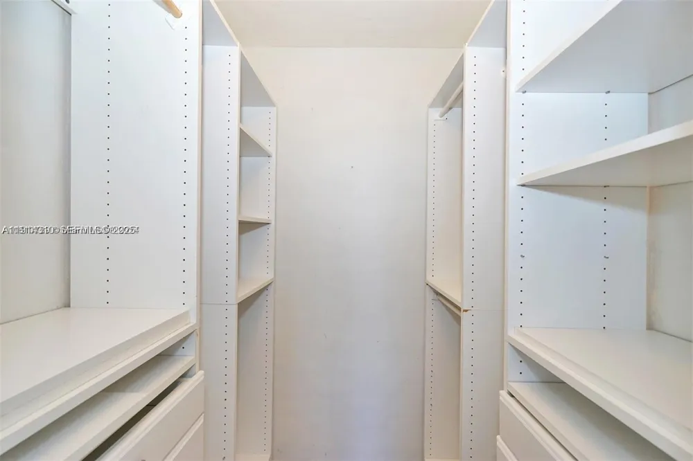 1200 West Ave #1503 Miami Beach, FL 33139
