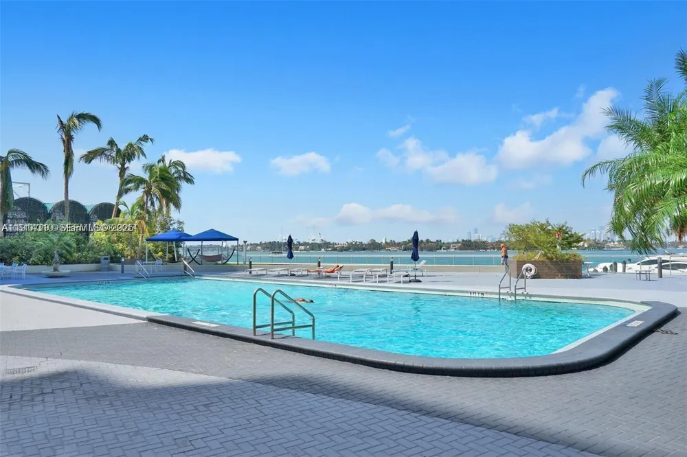 1200 West Ave #1503 Miami Beach, FL 33139