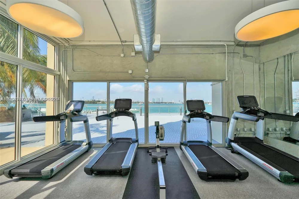 1200 West Ave #1503 Miami Beach, FL 33139