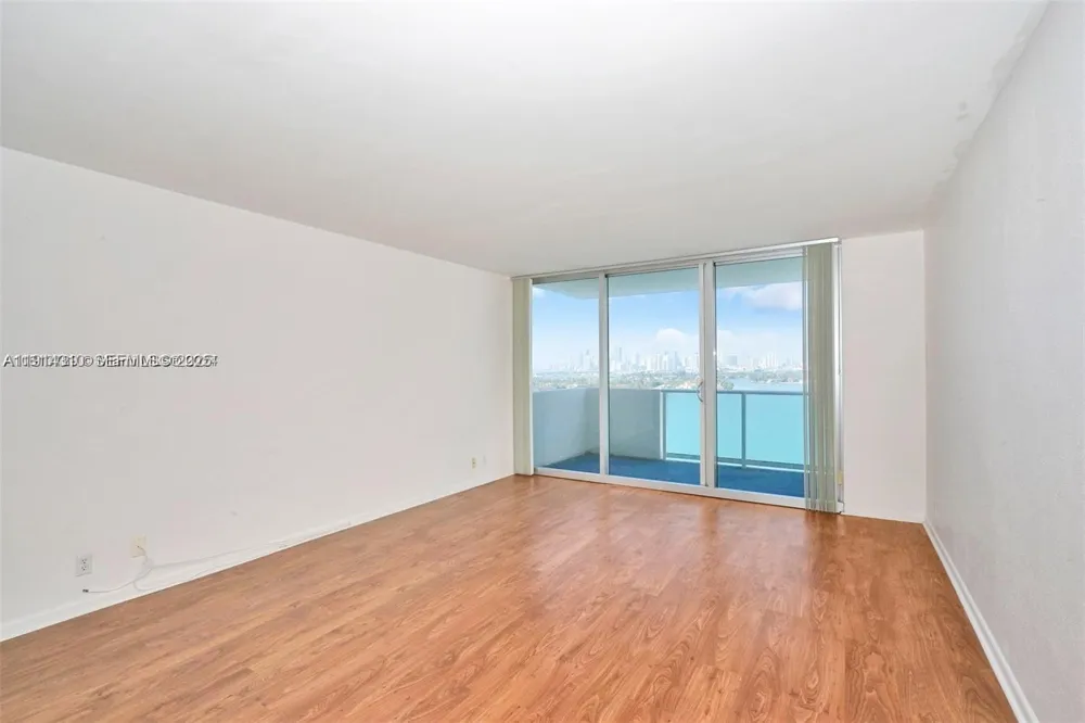1200 West Ave #1503 Miami Beach, FL 33139
