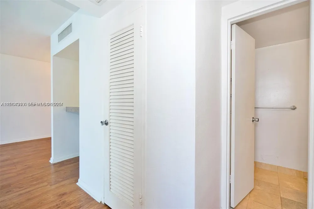 1200 West Ave #1503 Miami Beach, FL 33139