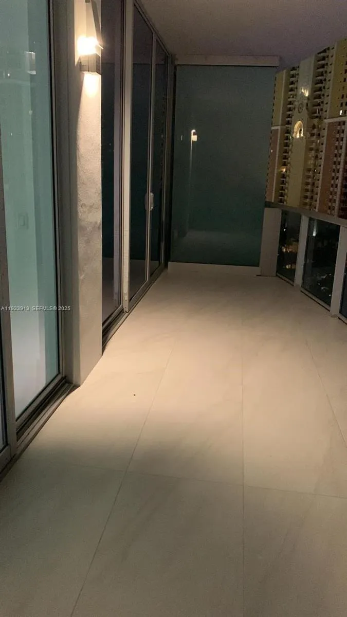 17550 Collins Ave #1204 Sunny Isles Beach, FL 33160