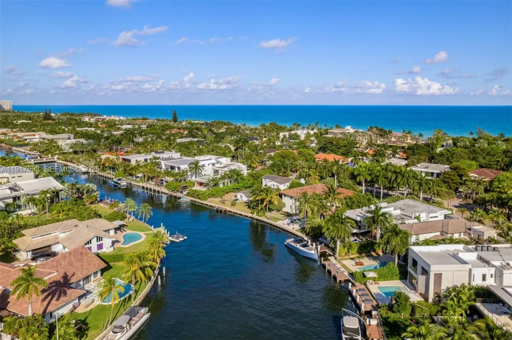 342 S Parkway Golden Beach, FL 33160