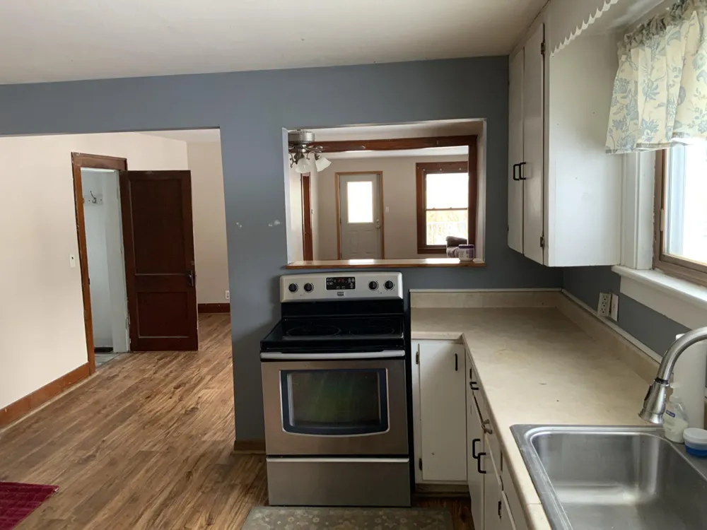 8466 Clinton Macon Road Clinton, MI 49236