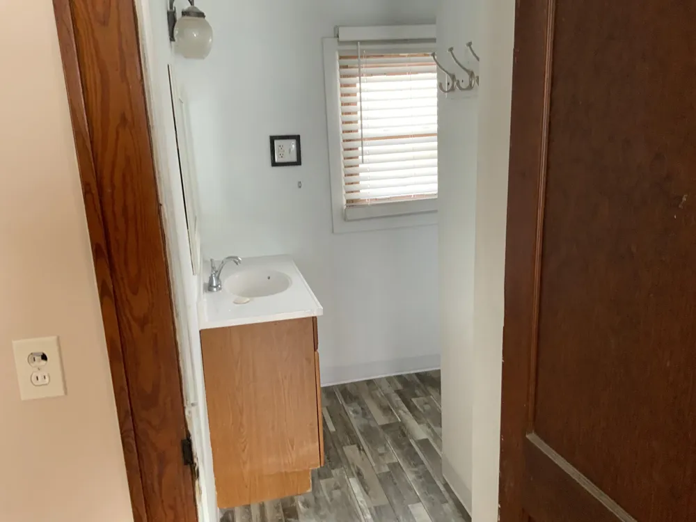 8466 Clinton Macon Road Clinton, MI 49236