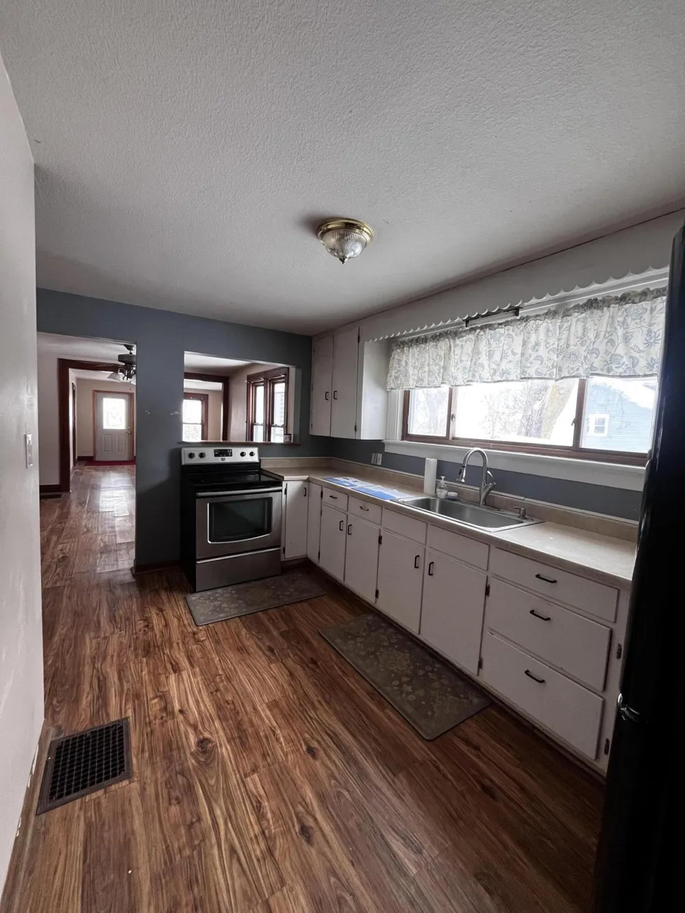 8466 Clinton Macon Road Clinton, MI 49236