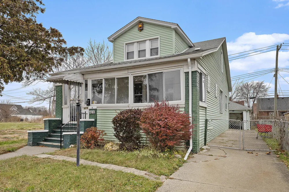 4618 Alter Road Detroit, MI 48215