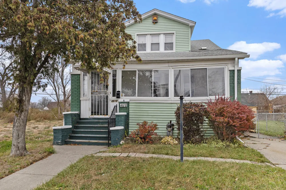 4618 Alter Road Detroit, MI 48215