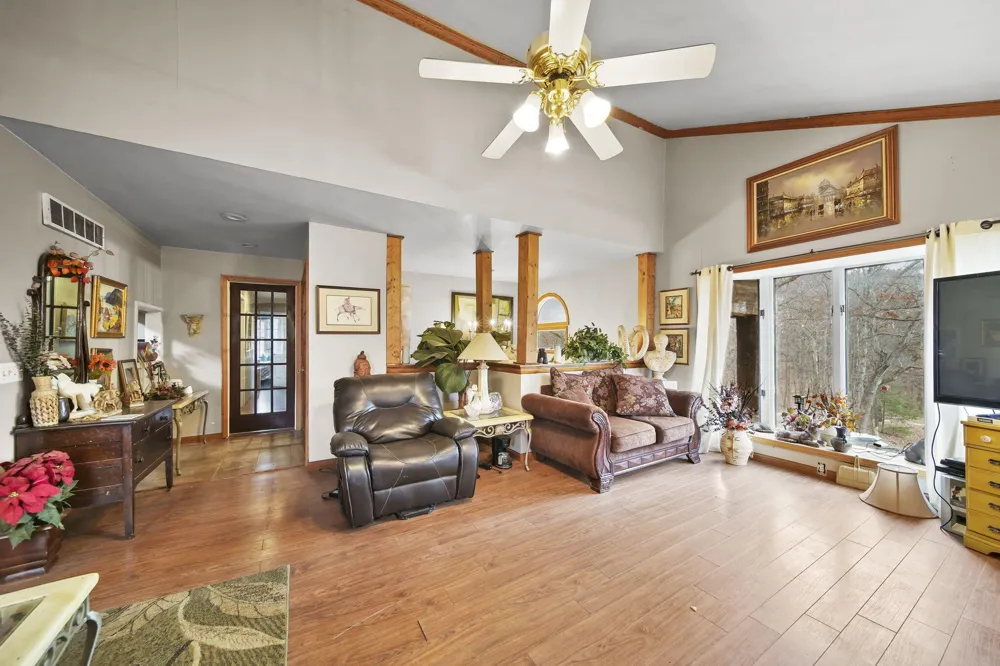 270 Wood Hills Drive Concord, MI 49237