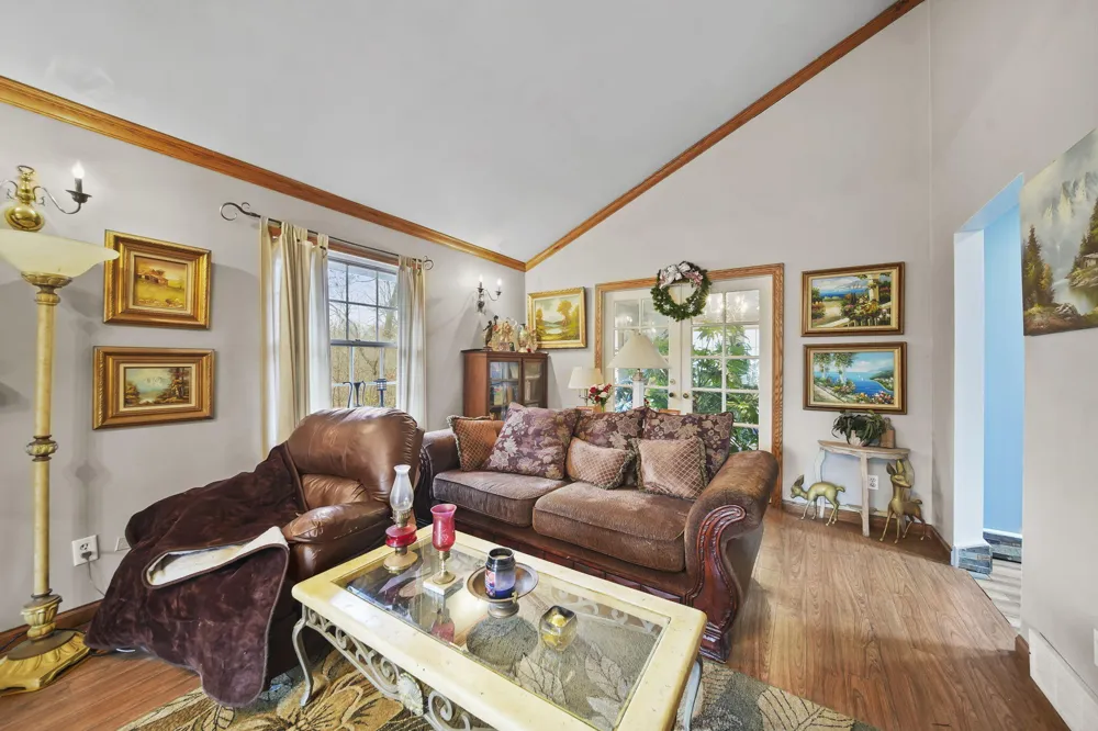 270 Wood Hills Drive Concord, MI 49237