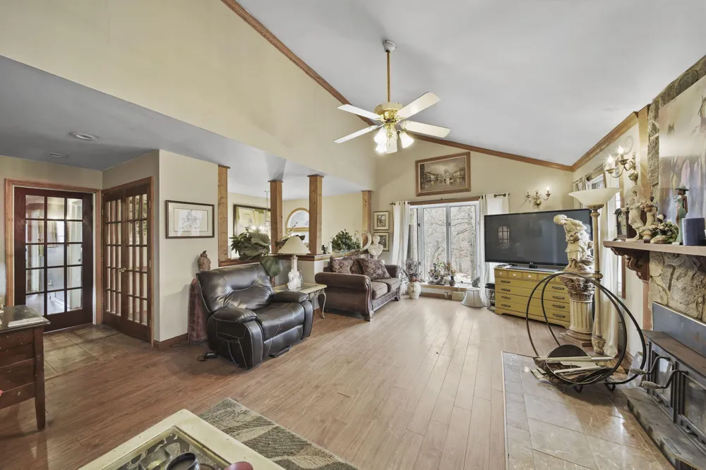 270 Wood Hills Drive Concord, MI 49237