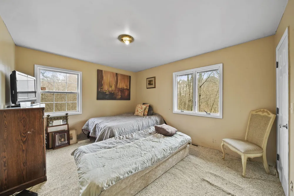 270 Wood Hills Drive Concord, MI 49237