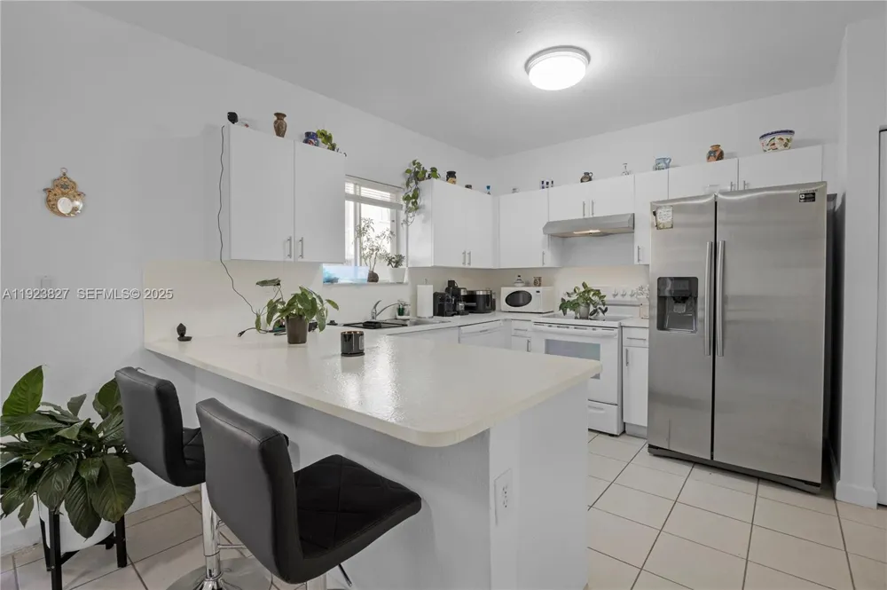 8525 SW 214th Ter Cutler Bay, FL 33189